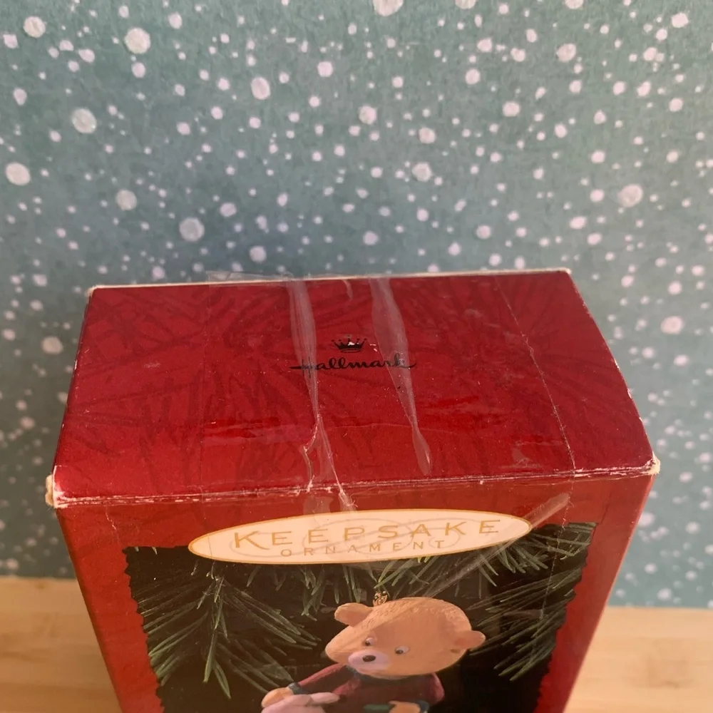 Hallmark Keepsake Ornament * Child Care Giver * 1996